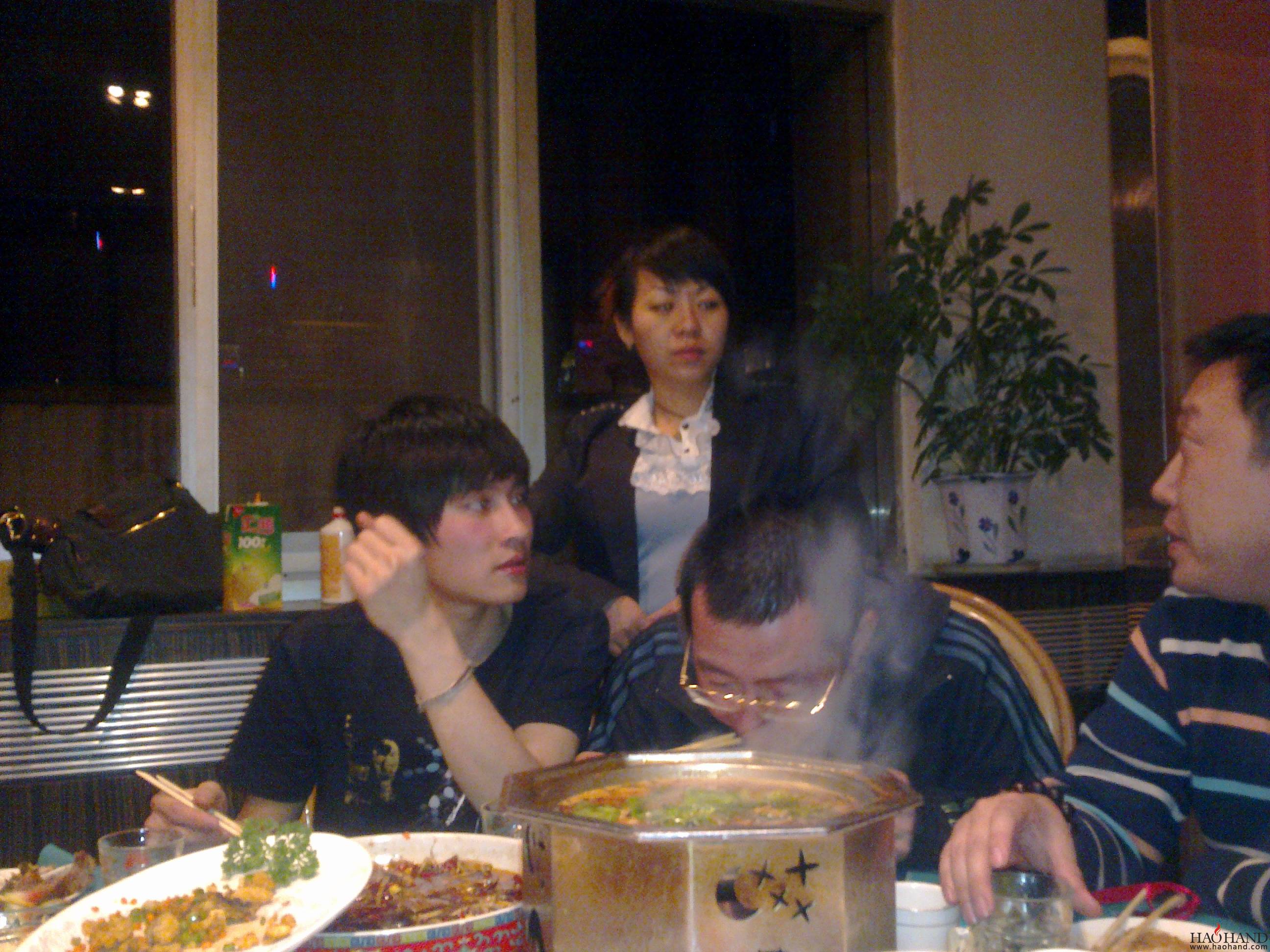 201104071401.jpg