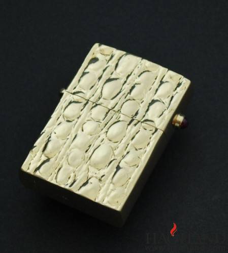 Gucci-18K-60s.jpg