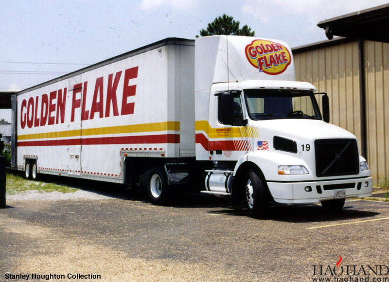 golden-flake-potato-chips-6-21-05-mobile-al.jpg