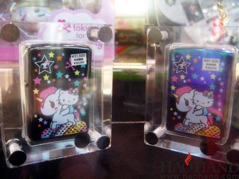 479_las_vegas_sanrio_fashion_show_mall_tokidoki_zippo_lighters.jpg