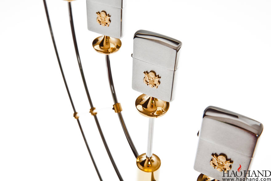 Zippo-Detail.jpg