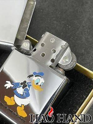 1977-Donald-Duck-Zippo-NIB-Walt-Disney-_1.jpg