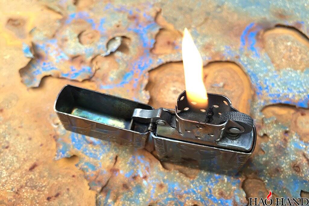 its-steel-flame-zippo-lighter-05.jpg