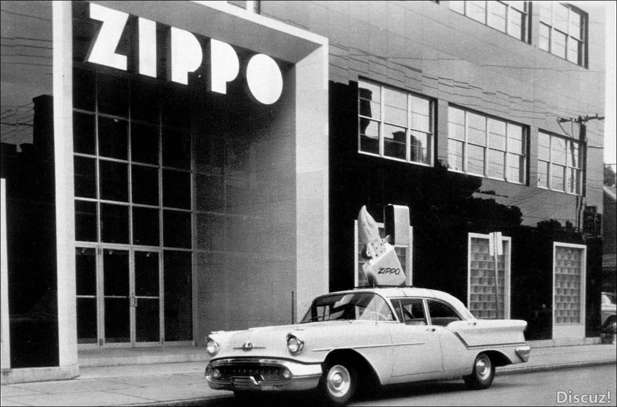 zippo03_1200-31491.jpg