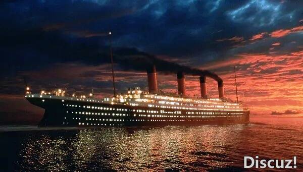 1912年的今天（4月15日），泰坦尼克号沉没.jpg